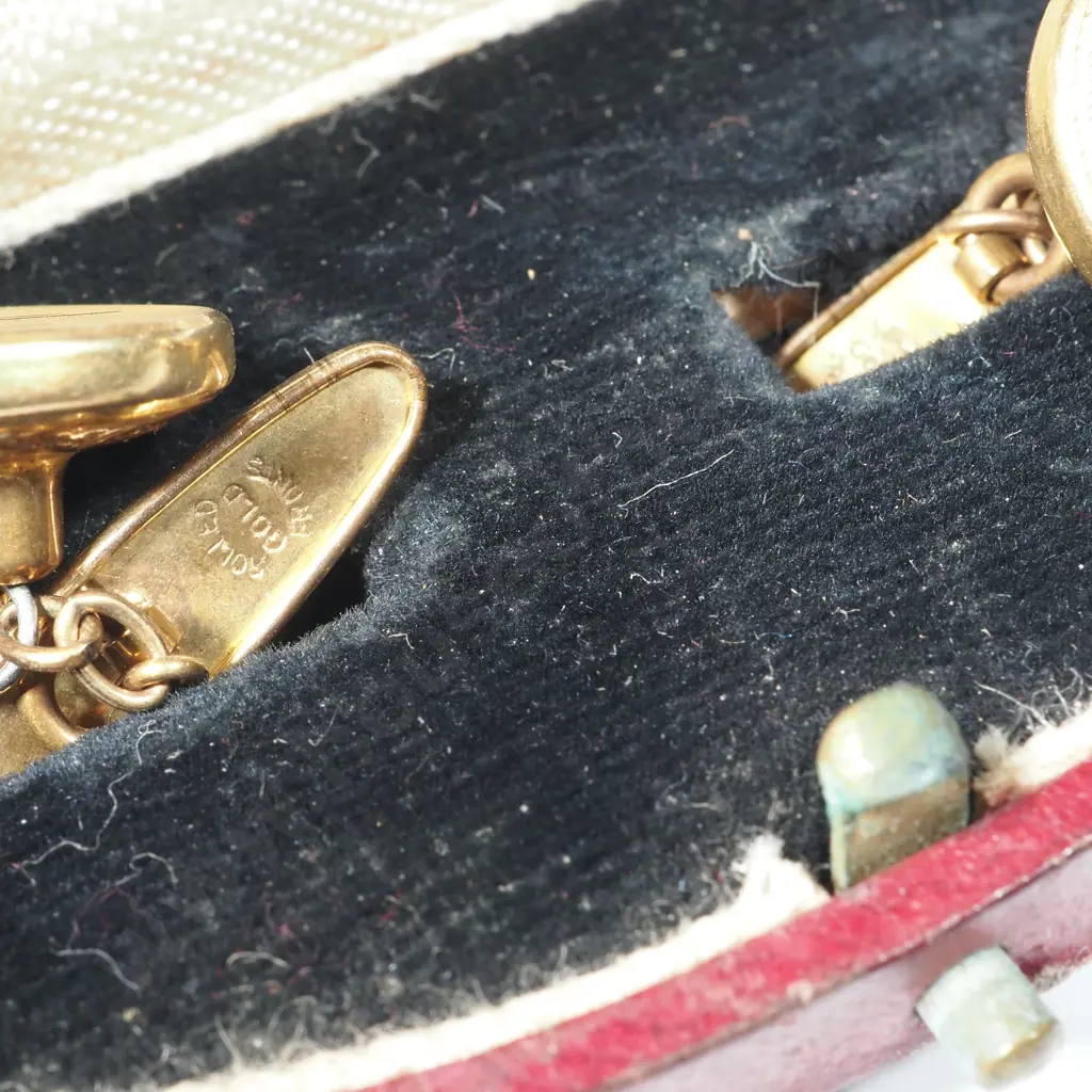 Pair of Vintage Stratton Expanda  Rolled Gold Front Cufflinks in Original Box. Image 1++