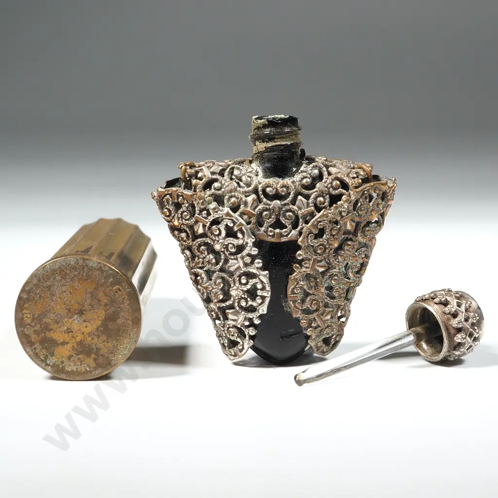 Two Vintage Perfume Bottles. Image 1++