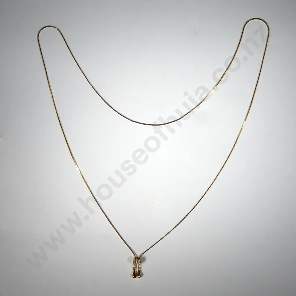 Gold Coloured Chain & Sparkling Pendant. Image 1++