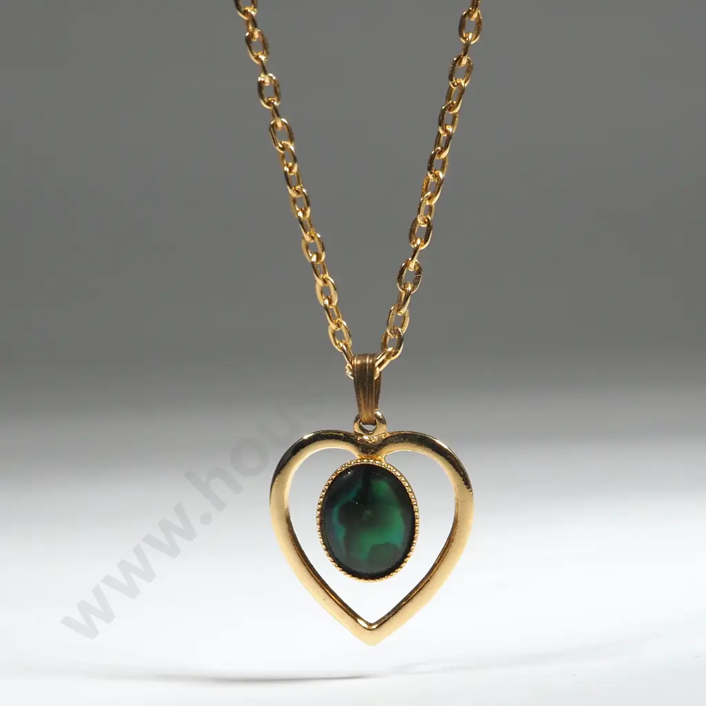 Gold Coloured Chain w Heart & Tourmaline Coloured Stone Pendant. Image 1++