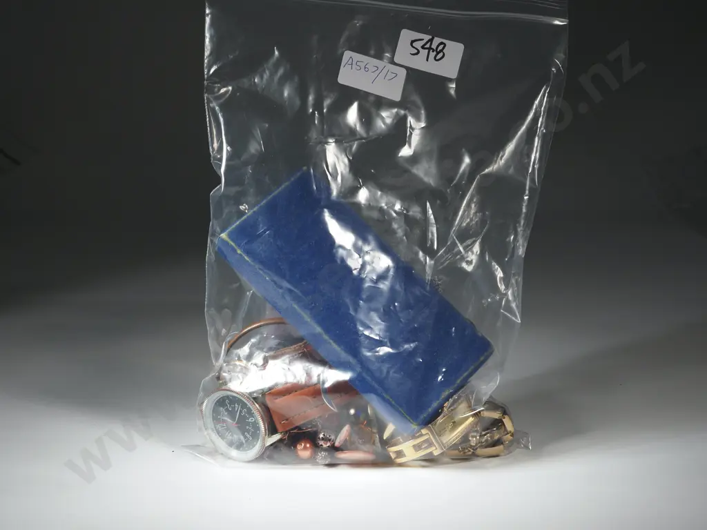 Assorted Lot of Costume Jewellery  Image 1++