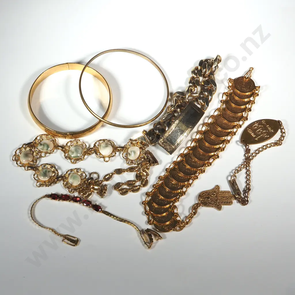Assorted Lot of Costume Gold Coloured Bracelets. Image 1++