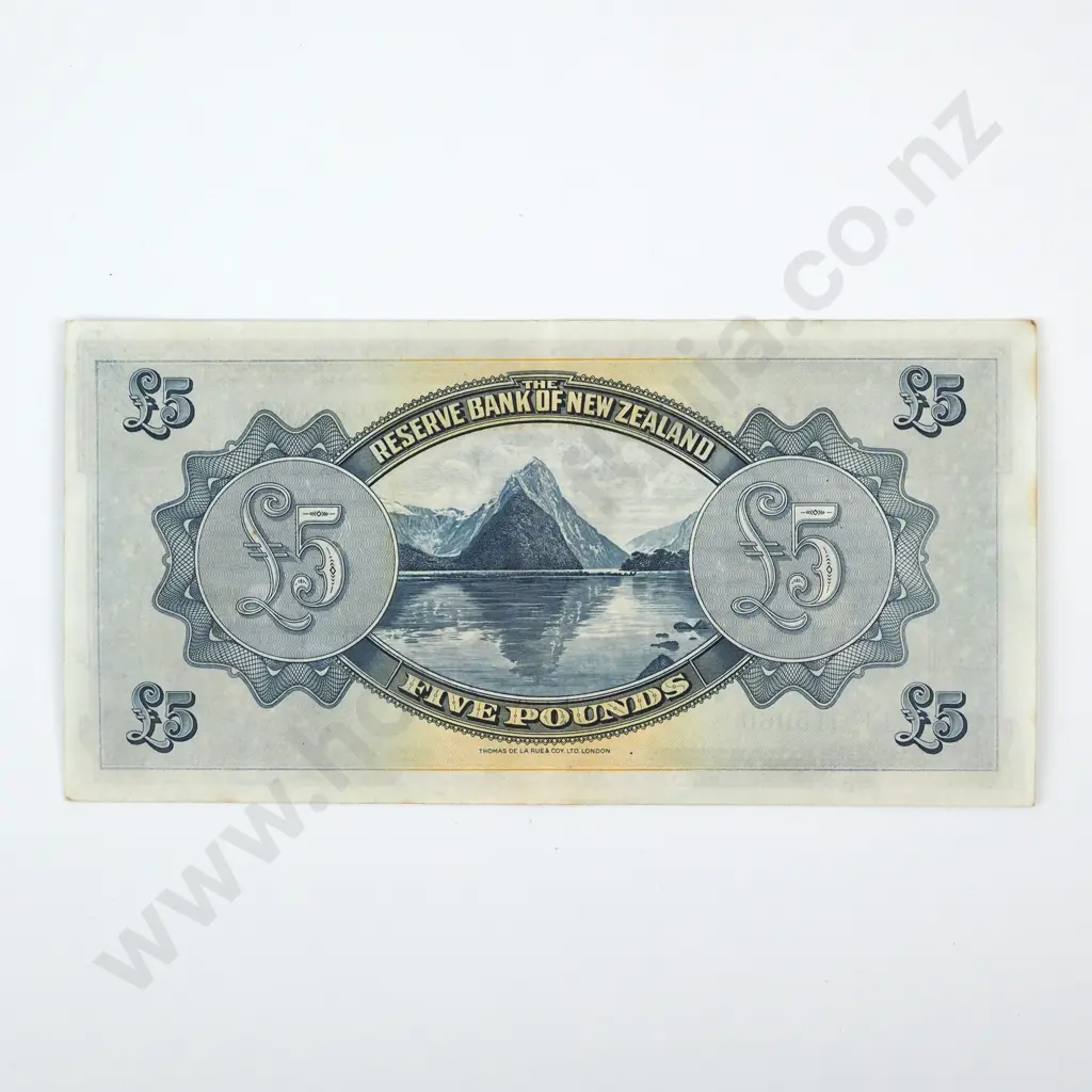 FIVE POUNDS, SERIAL 1K 515960, ALMOST UNCIRCULATED, C.V. $3750 - CONSECUTIVE WITH PRIOR TWO LOTS Image 1++