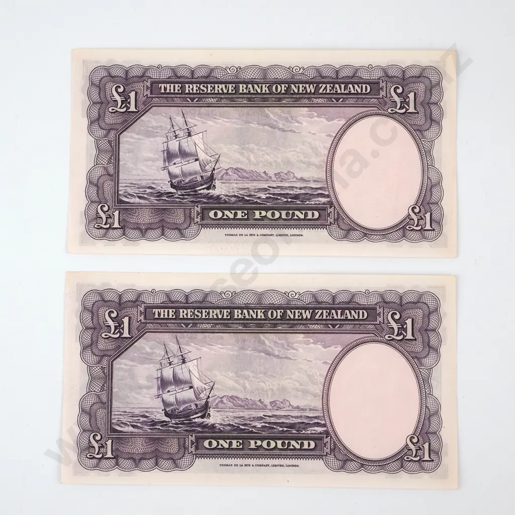 ONE POUND CONSECUTIVELY NUMBERED PAIR, HANNA SIGNATURE, SERIALS J OVER 51 521520 / 1, ALMOST UNCIRCULATED, C.V. $750 Image 1++
