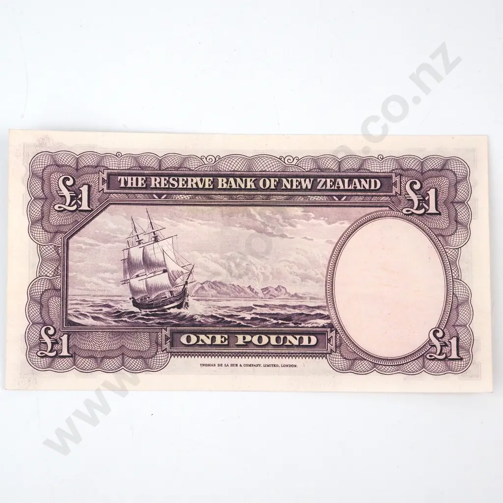 ONE POUND, HANNA SIGNATURE, SERIAL G OVER 0 033638 ( FIRST PREFIX OF SIGNATURE ), UNCIRCULATED, C.V. $1500 Image 1++