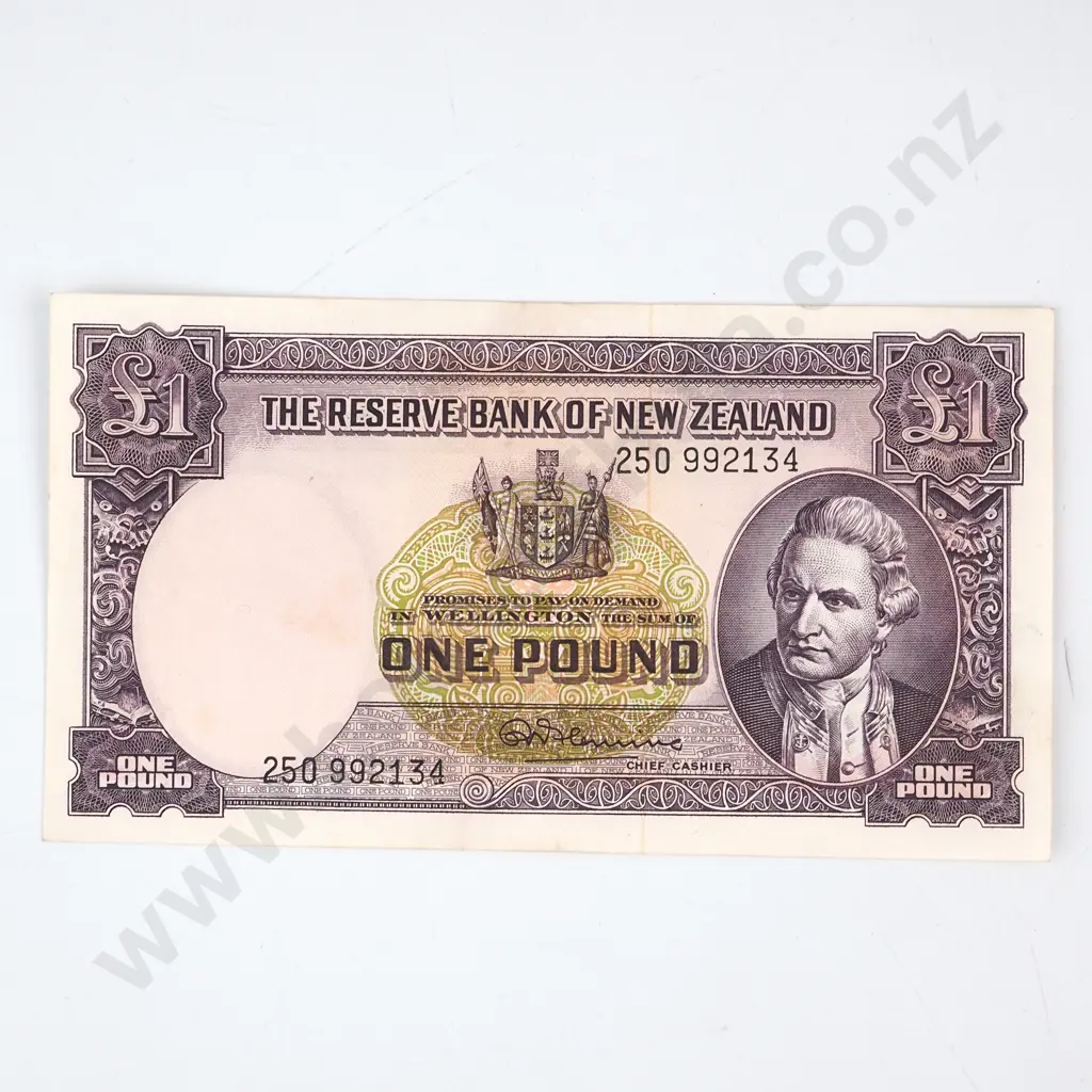 ONE POUND, FLEMING SIGNATURE, SERIAL 250 992134, ALMOST UNCIRCULATED, C.V. $130 Image 1++