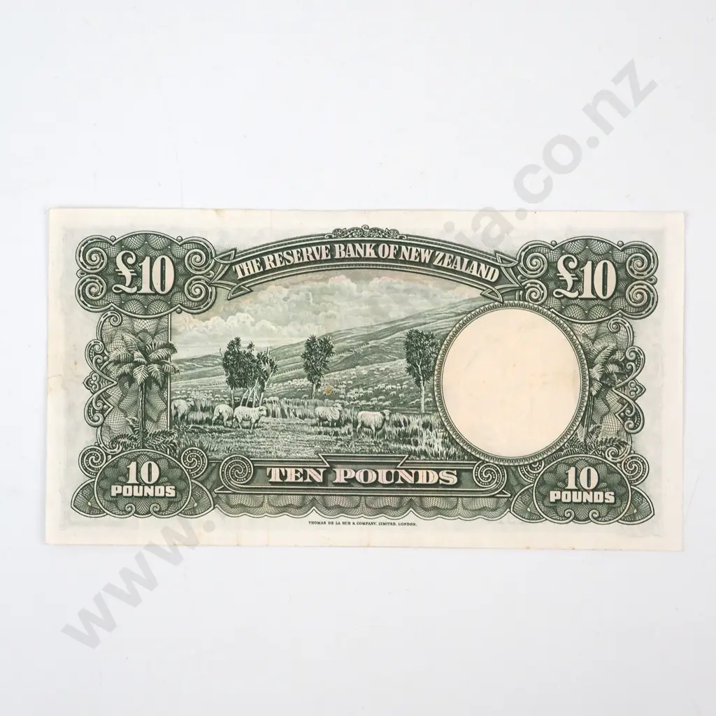TEN POUNDS, FLEMING SIGNATURE, SERIAL AS 031914 ( LAST PREFIX OF SIGNATURE ), VERY FINE, C.V. $420 Image 1++