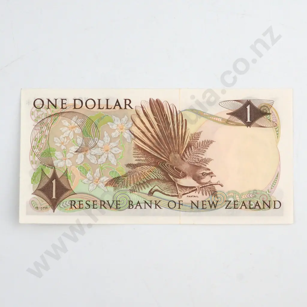 KNIGHT SIGNATURE, SERIAL Y91 051594*,  UNCIRCULATED, C.V. $45 Image 1++