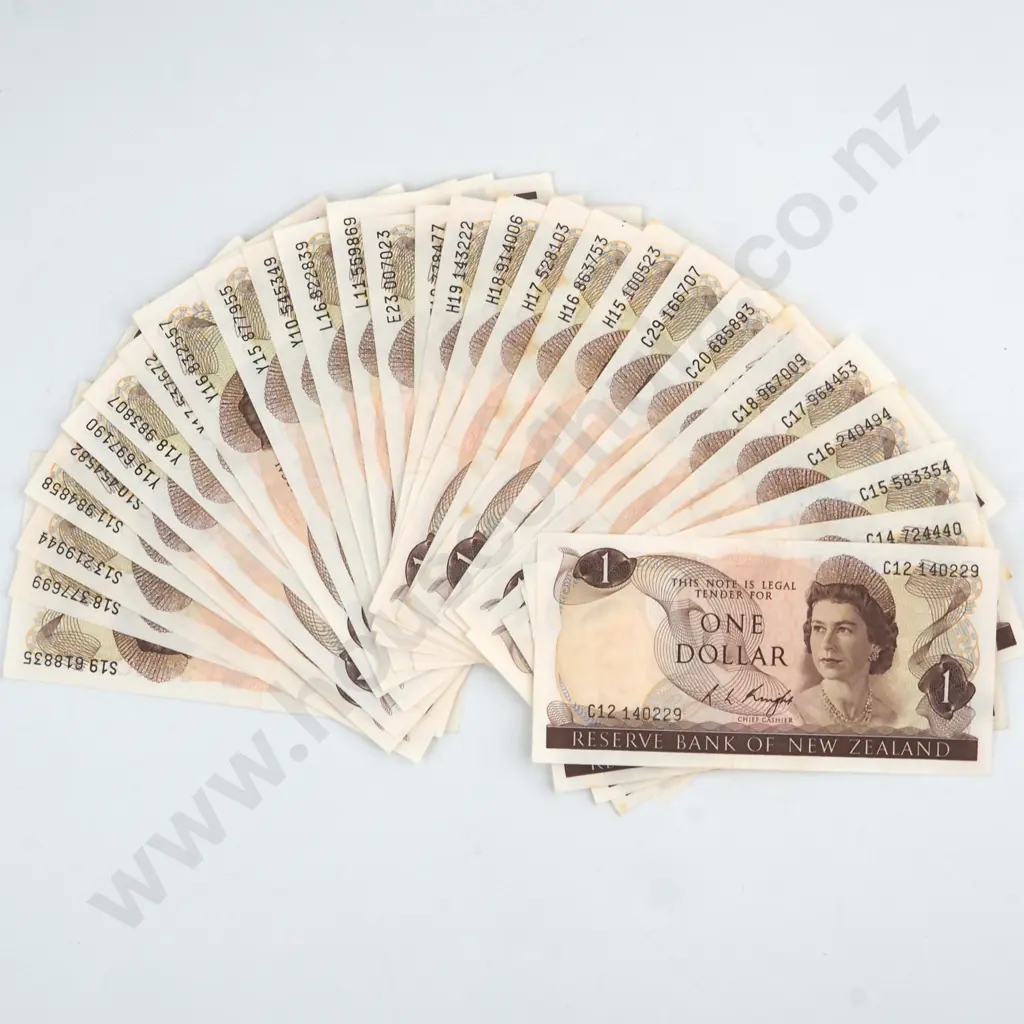 29 X KNIGHT SIGNATURE, PREFIXES C12, C14, C15, C16, C17, C18, C19, C20, C29, H15, H16, H17, H18, H19, E10, E23, L11, L16, Y10, Y15, Y16, Y17, Y18, Y19, S10, S11, S13, S18, S19, VERY FINE TO EXTREMELY FINE Image 1++