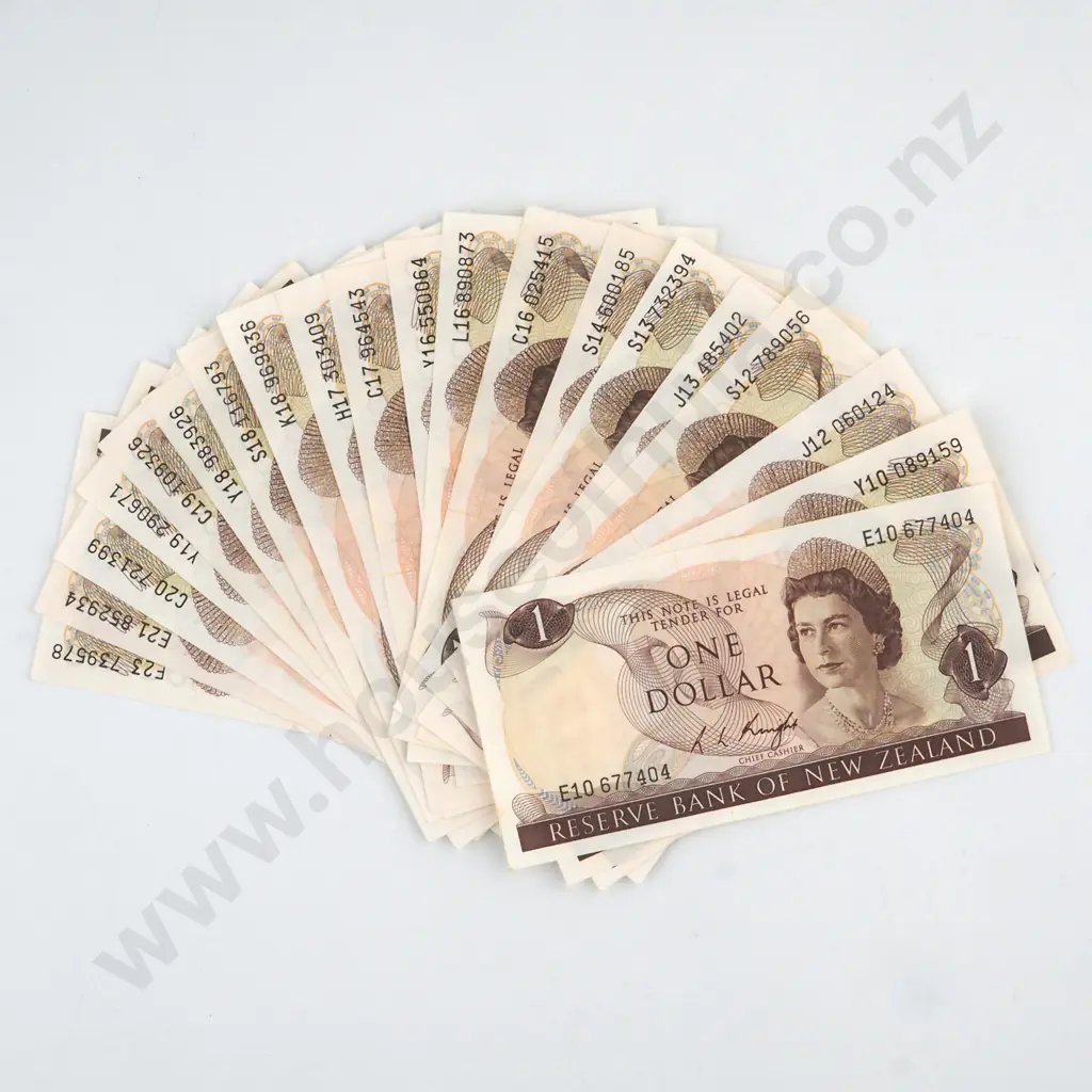 20 X KNIGHT SIGNATURE, PREFIXES E10, Y10, J12, S12, J13, S13, S14, C16, L16, Y16, C17, H17, K18, S18, Y18, C19, Y19, C20, E21, E23, ALMOST UNCIRCULATED, C.V. $500 Image 1++