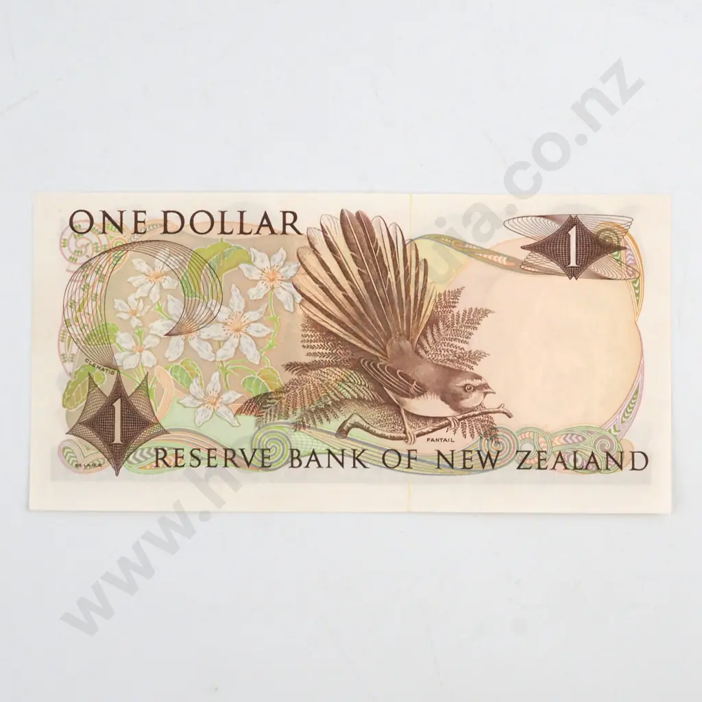 HARDIE TYPE 1 SIGNATURE, SERIAL E25 000241 ( LOW NUMBER )( FIRST PREFIX OF SIGNATURE ), UNCIRCULATED, C.V. $180 Image 1++