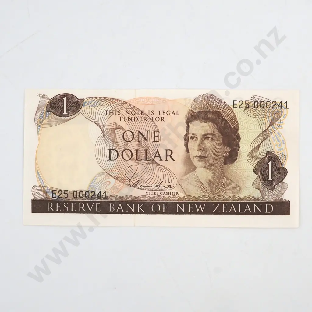 HARDIE TYPE 1 SIGNATURE, SERIAL E25 000241 ( LOW NUMBER )( FIRST PREFIX OF SIGNATURE ), UNCIRCULATED, C.V. $180 Image 1++