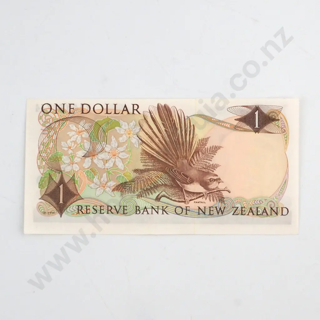 HARDIE TYPE 1 SIGNATURE, SERIAL Y24 168774 ( LAST PREFIX OF SIGNATURE ), ALMOST UNCIRCULATED, C.V. $130 Image 1++