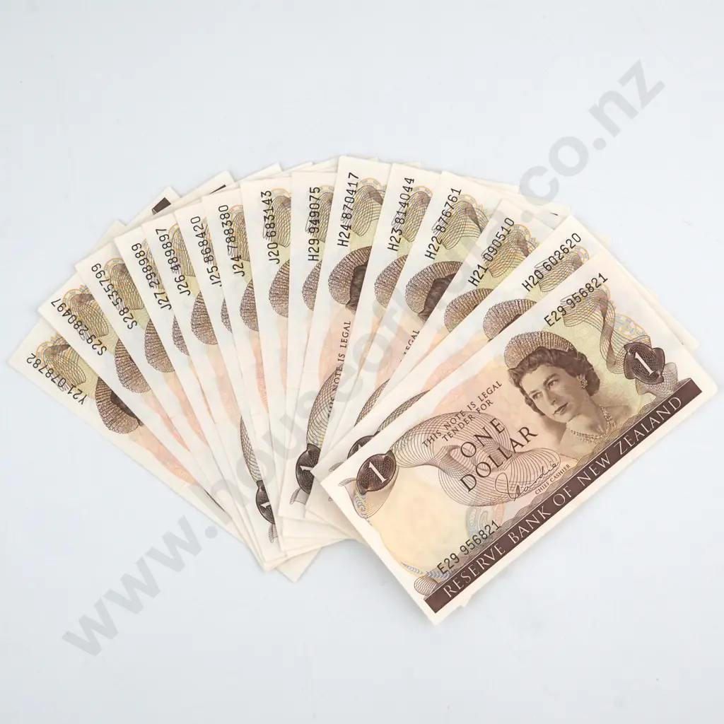 15 X HARDIE TYPE 1 SIGNATURE, PREFIXES E29, H20, H21, H22, H23, H24, H29, J20, J24, J25, J26, J27, S28, S29, Y21, ALMOST UNCIRCULATED, C.V. $180 Image 1++