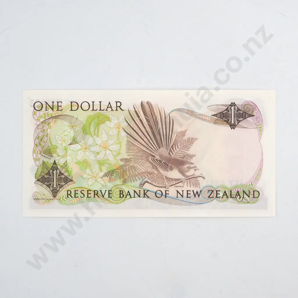 HARDIE TYPE 2 SIGNATURE, SERIAL AGV 551158 ( LAST PREFIX OF SIGNATURE ), UNCIRCULATED, C.V. $90 Image 1++