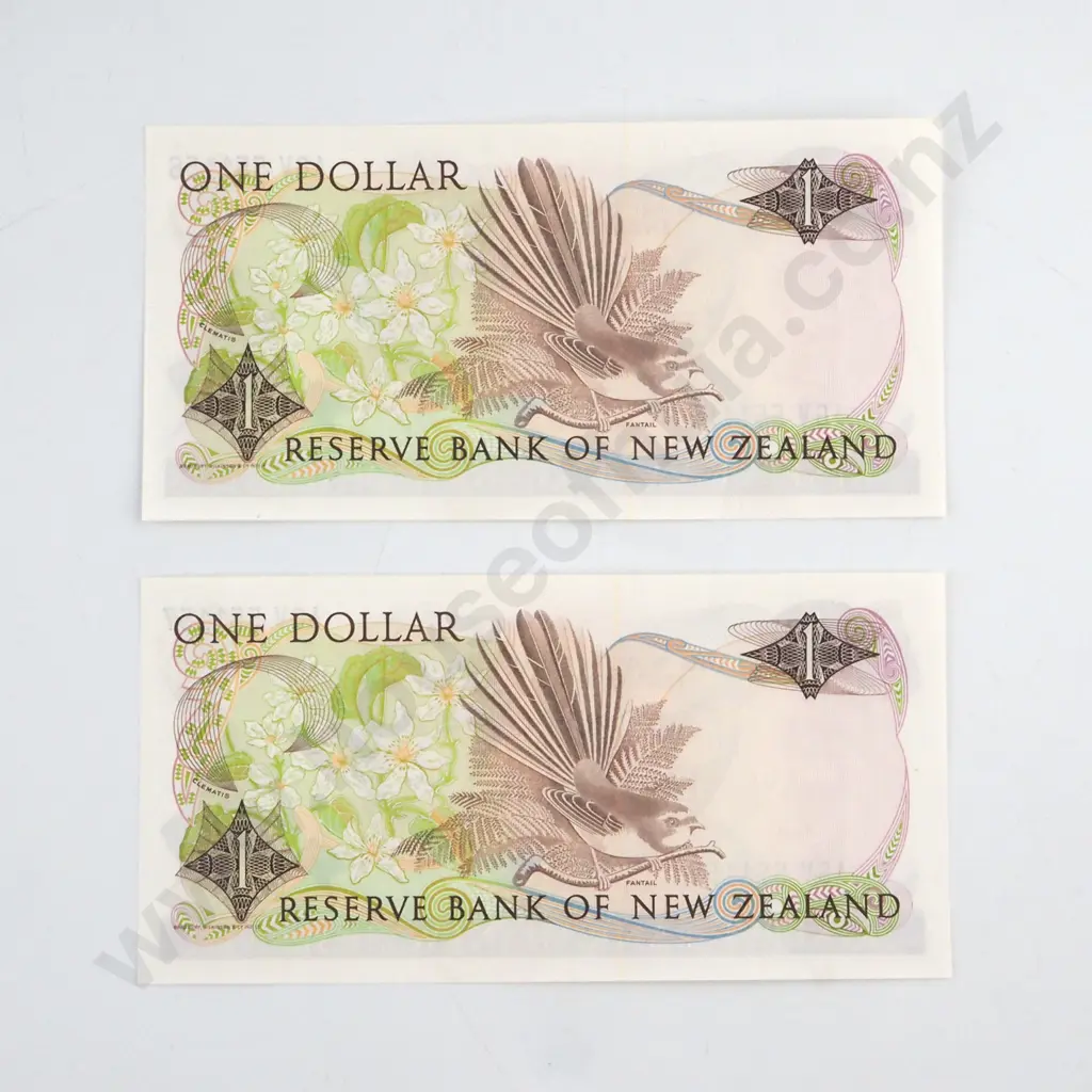 CONSECUTIVELY NUMBERED PAIR HARDIE TYPE 2 SIGNATURE, SERIAL AGV 551156 / 7 ( LAST PREFIX OF SIGNATURE ), UNCIRCULATED, C.V. $180 Image 1++