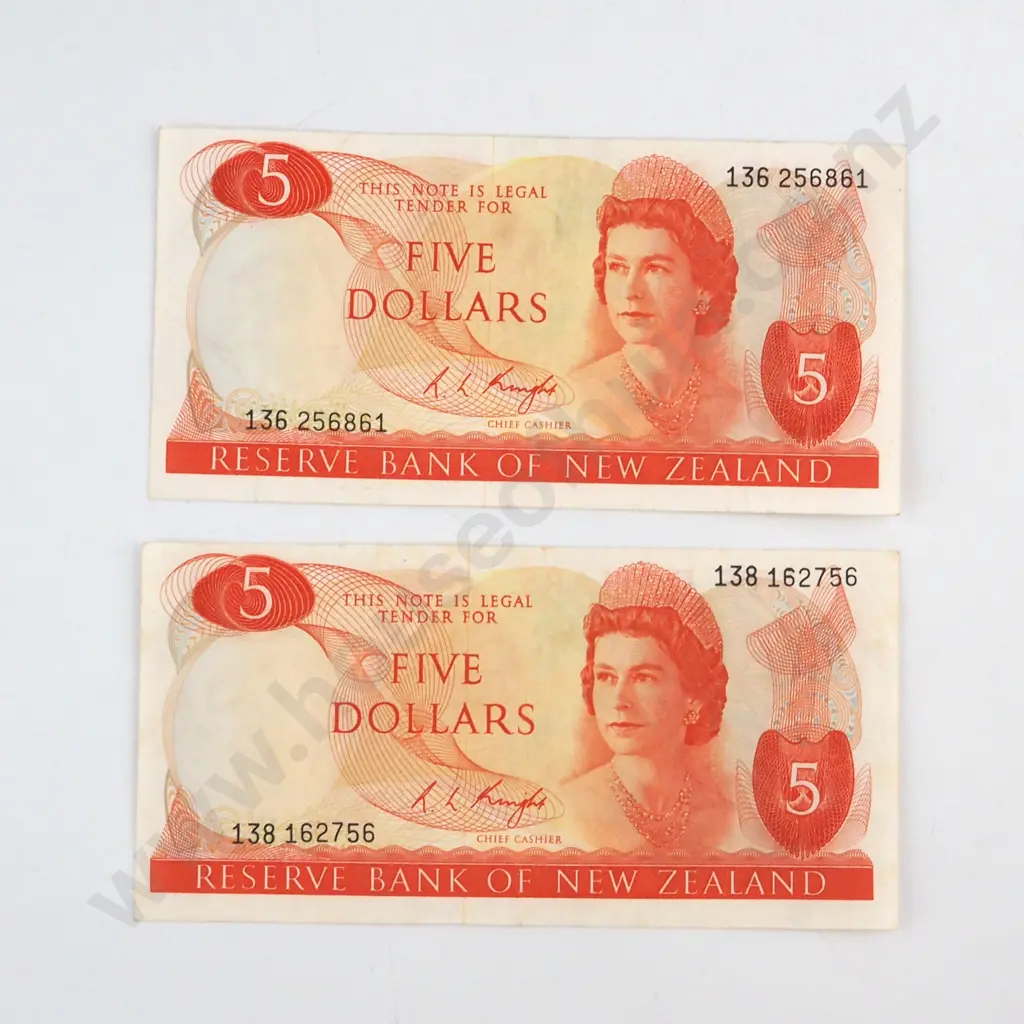 2 X KNIGHT SIGNATURE, SERIALS 136 256861 AND 138 162756, VERY FINE, C.V. $80 Image 1++