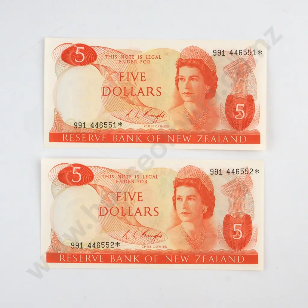 CONSECUTIVELY NUMBERED PAIR KNIGHT SIGNATURE, SERIALS 991 446551* / 2*, UNCIRCULATED, C.V. $250 Image 1++