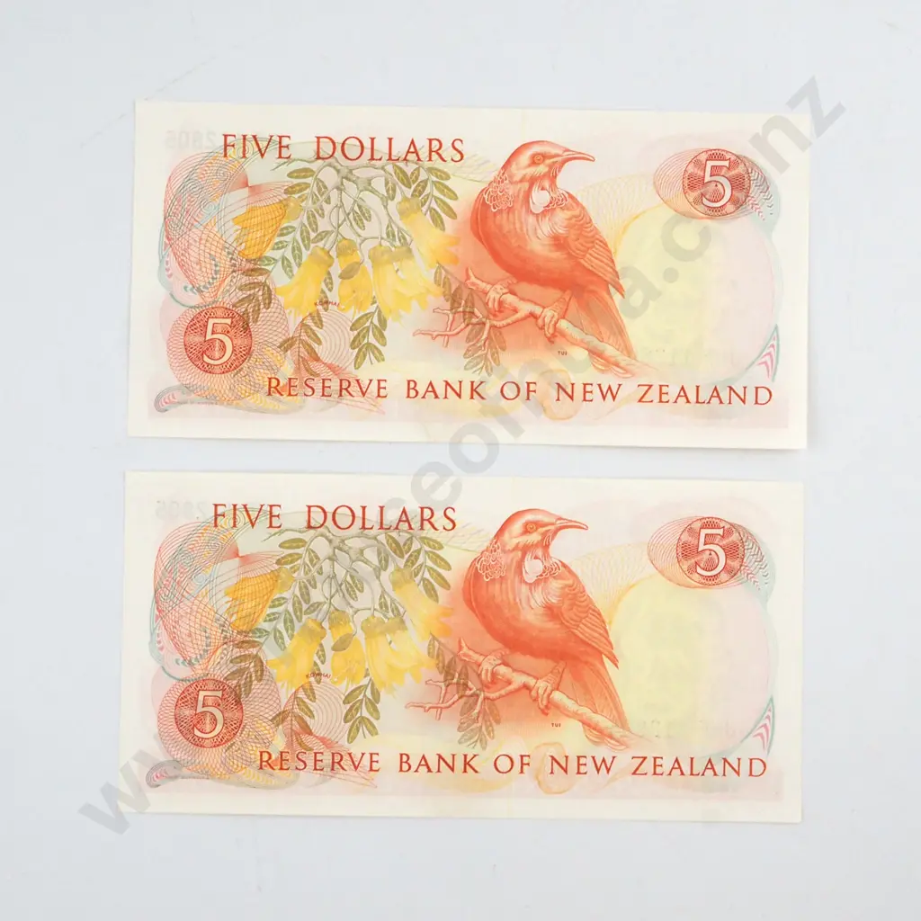 CONSECUTIVE PAIR RUSSELL SIGNATURE, SERIALS JHF 112805 / 6  ( LAST PREFIX OF SIGNATURE ), UNCIRCULATED, C.V. $160 Image 1++