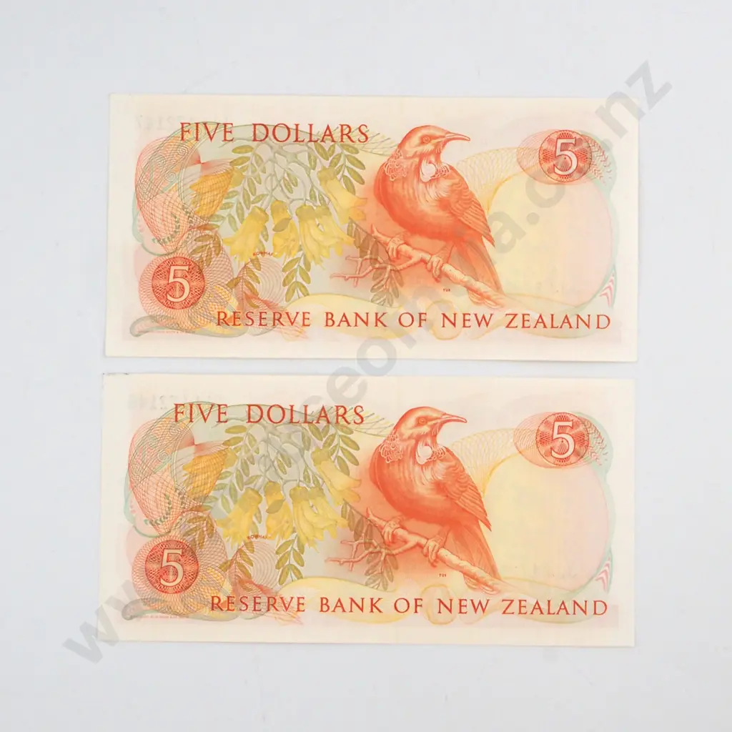 CONSECUTIVELY NUMBERED PAIR BRASH SIGNATURE, SERIALS  JJJ 172146 / 7 UNCIRCULATED, C.V. $100 Image 1++
