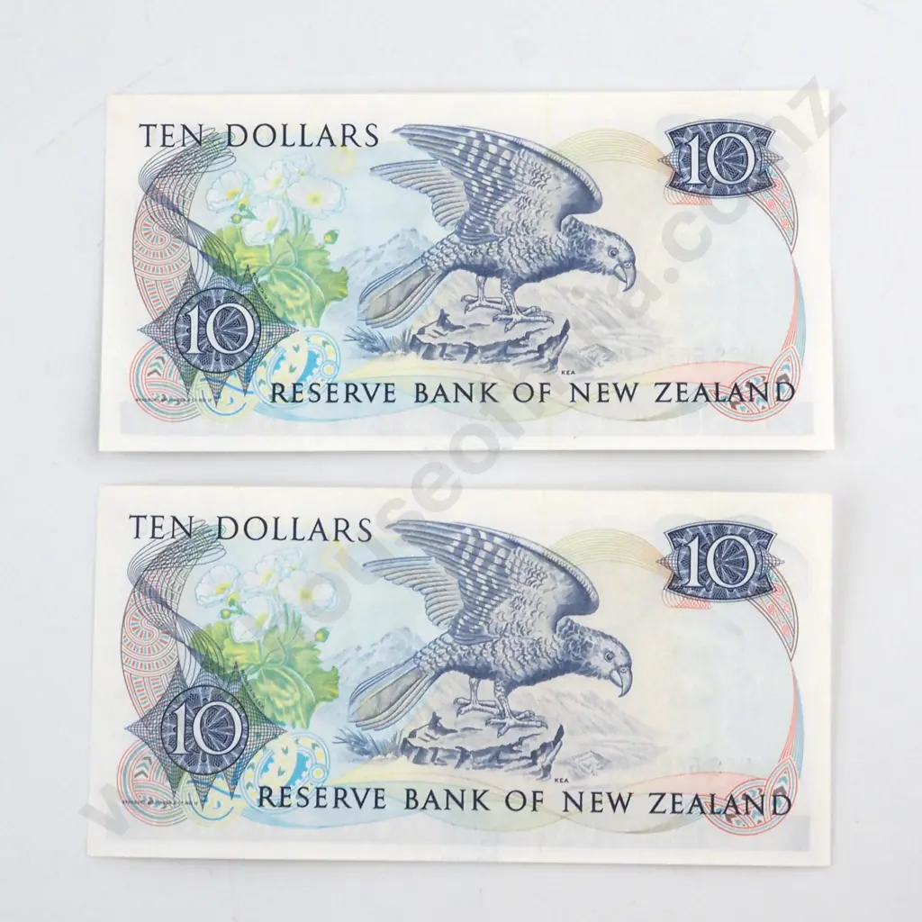 CONSECUTIVELY NUMBERED PAIR RUSSELL SIGNATURE, SERIALS NSS 688580 / 1, UNCIRCULATED, C.V. $180 Image 1++