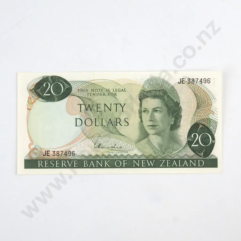 HARDIE TYPE 1  SIGNATURE, SERIAL JE 387496, ALMOST UNCIRCULATED, C.V. $175 Image 1++