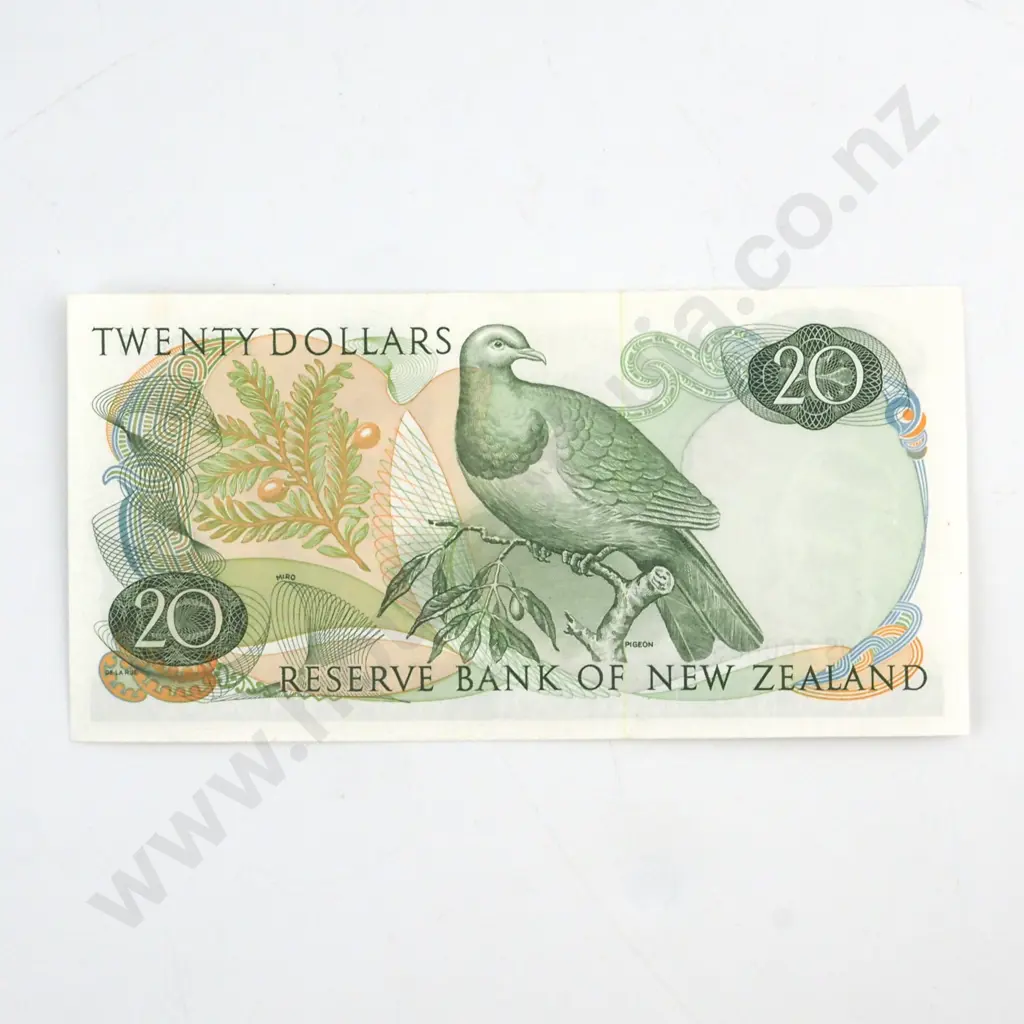 HARDIE TYPE 1  SIGNATURE, SERIAL JS 260665, EXTREMELY FINE, C.V. $120 Image 1++