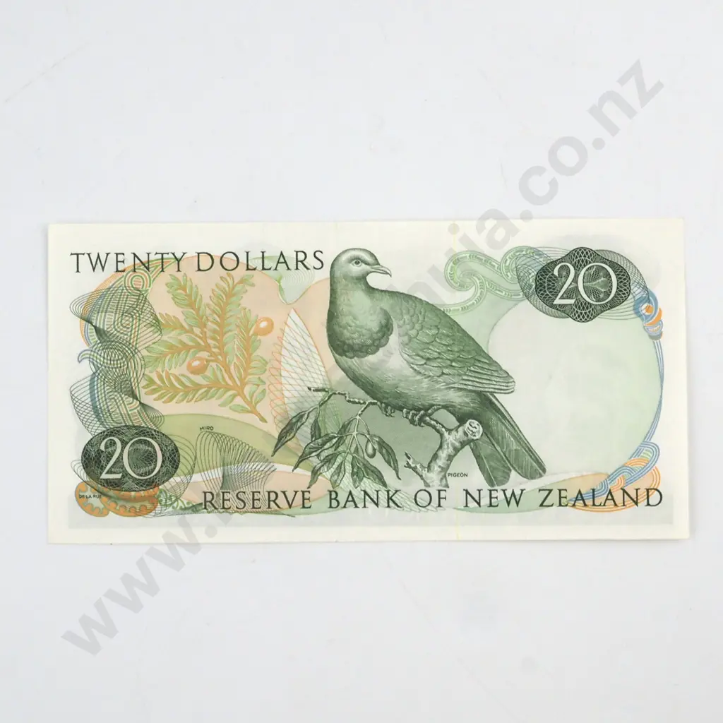 HARDIE TYPE 1  SIGNATURE, SERIAL KB 096284, ALMOST UNCIRCULATED, C.V. $175 Image 1++