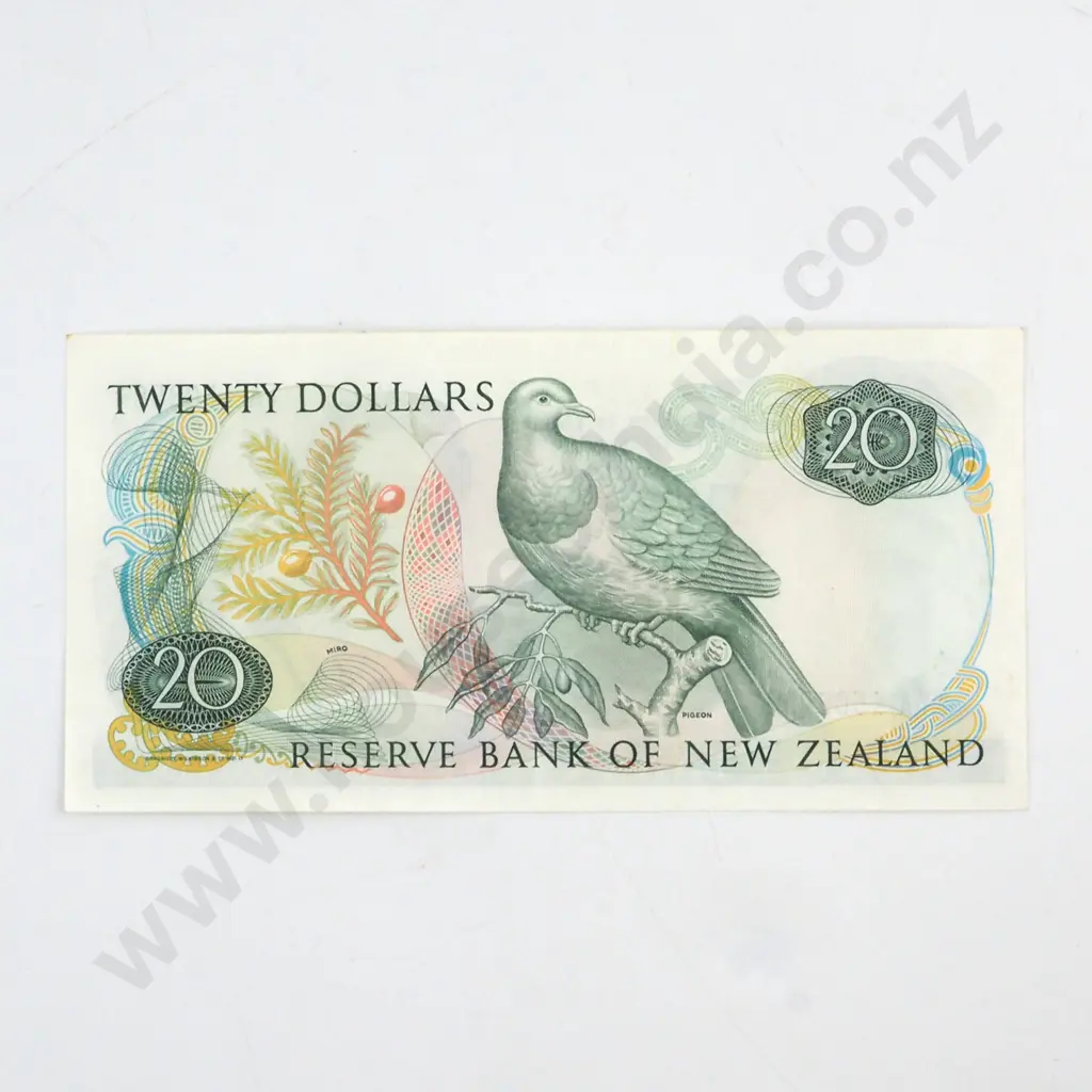 HARDIE TYPE 2 SIGNATURE, SERIAL TA 450898*, ALMOST UNCURCULATED, C.V. $150 Image 1++