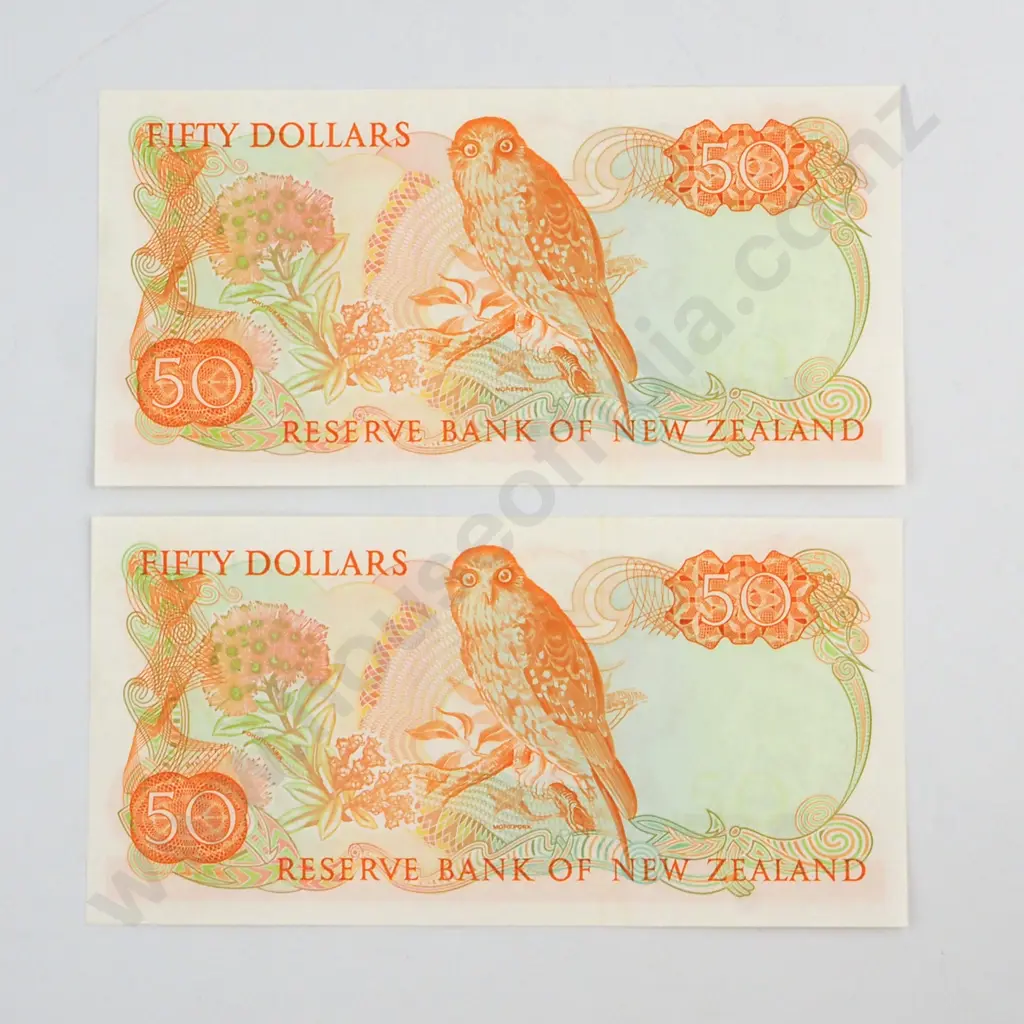 CONSECUTIVELY NUMBERED PAIR BRASH TYPE I SIGNATURE, SERIALS XBJ 000251 / 2  ( LOW NUMBERS )( FIRST PREFIX OF SIGNATURE ), UNCIRCULATED, C.V. $1600 Image 1++
