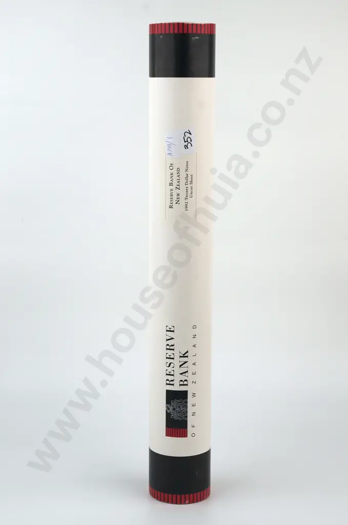 New Zealand 1992 Twenty Dollar Uncut Sheet of 40  Image 1++