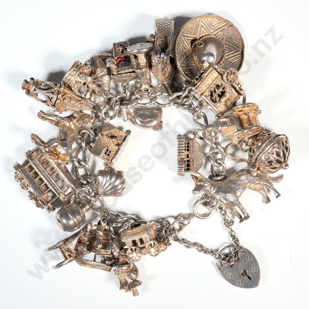 Substantial Sterling Silver Charm Bracelet Image 1++
