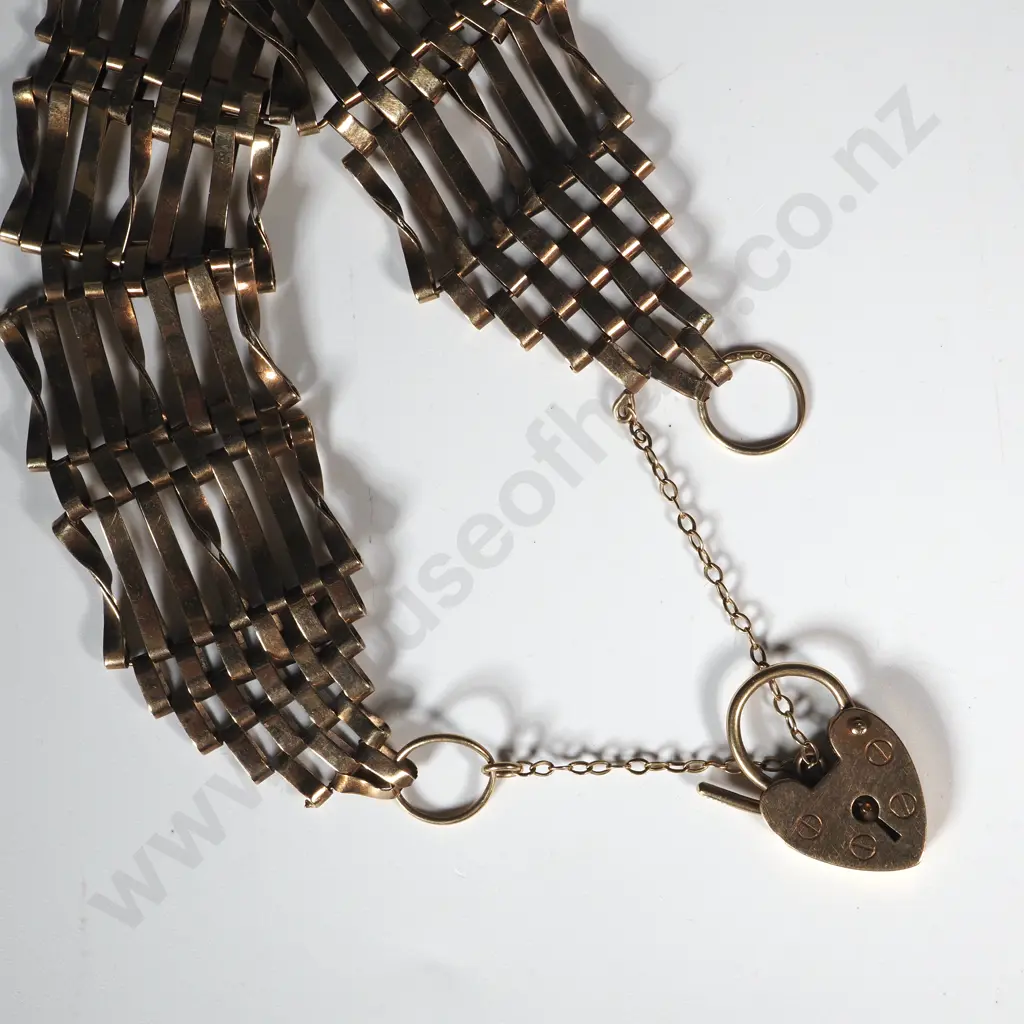 9ct Gold Gate Bracelet Image 1++