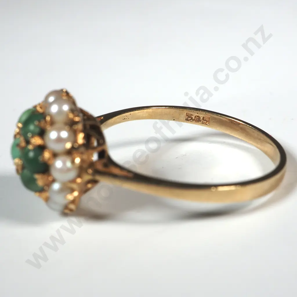 14ct Gold Seedpearl & Jade Ring Image 1++