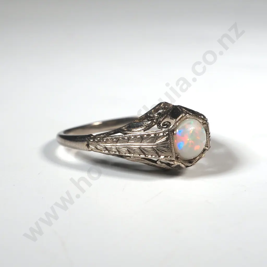 Magnificent 18ct White Gold Art Deco Opal Ring Image 1++