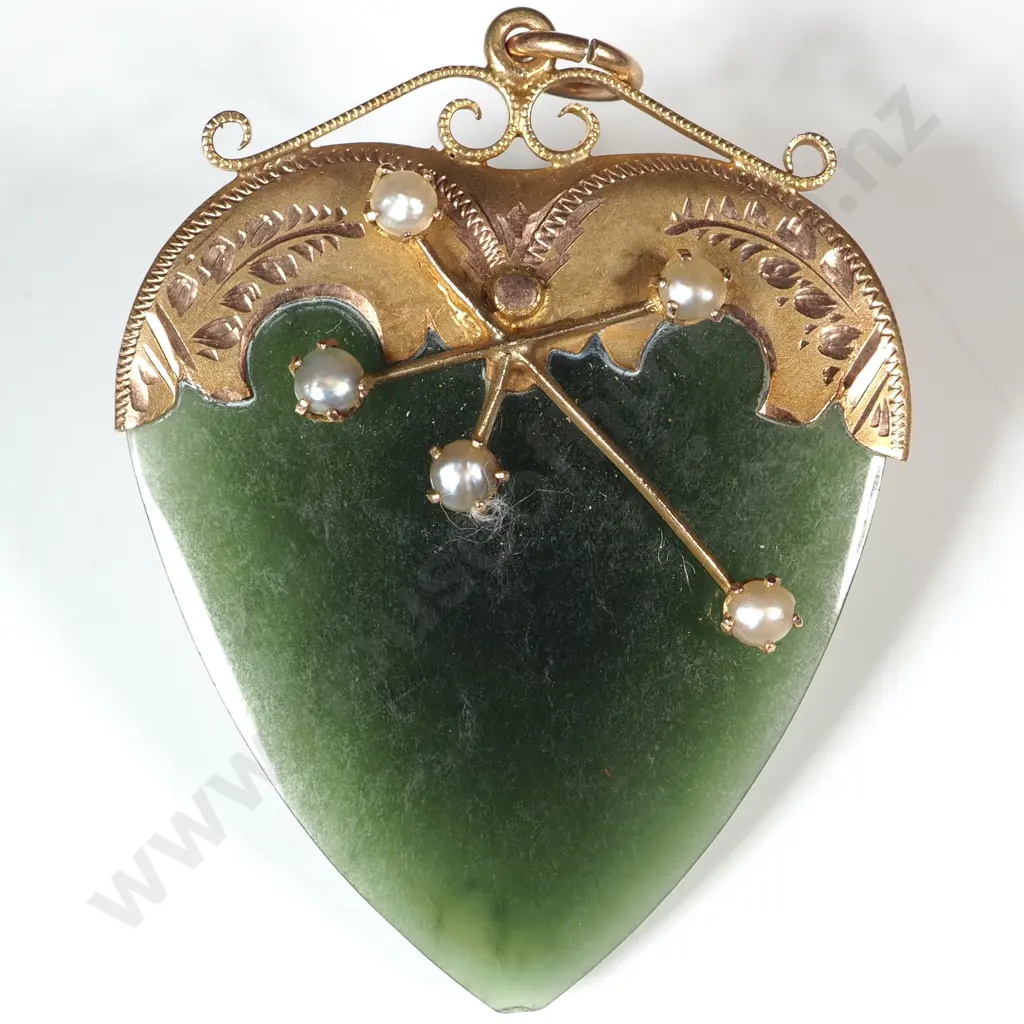 Colonial 9ct Gold & Greenstone Heart Pendant w Southern Cross Motif w Seedpearls Image 1++