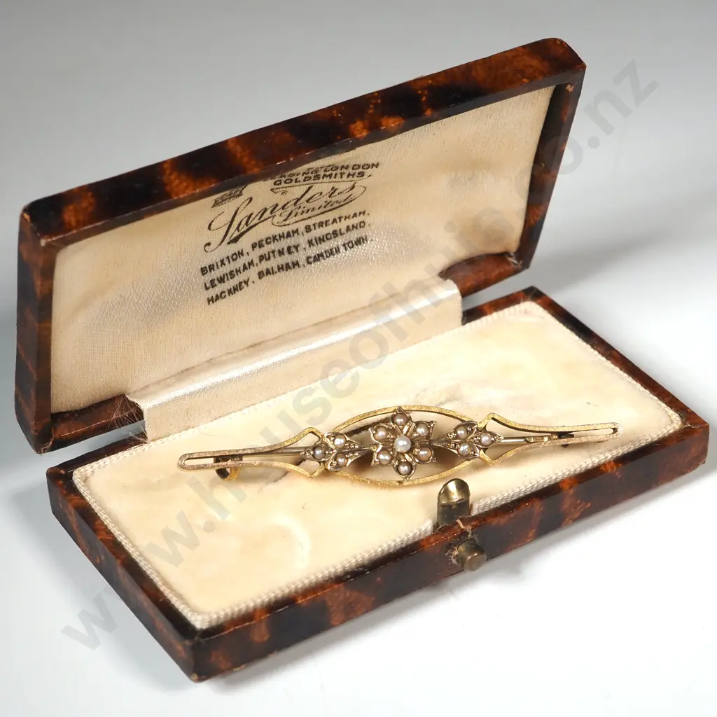 Cased Antique Seedpearl & 9ct Gold Brooch Image 1++