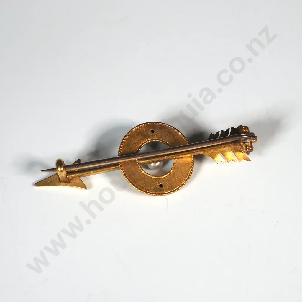 Victorian 15ct Etruscan Style Gold Arrow & Pearl Brooch Image 1++