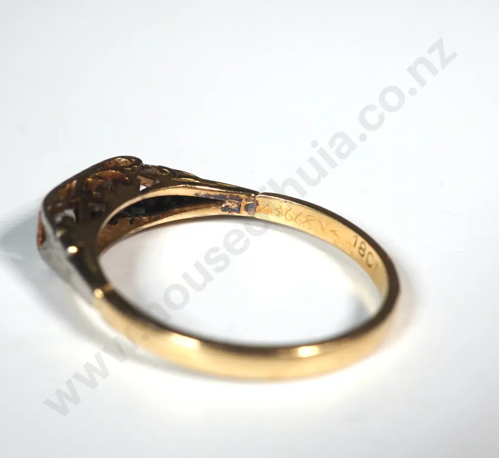 Antique 18ct Gold & Two Diamond Ring Image 1++