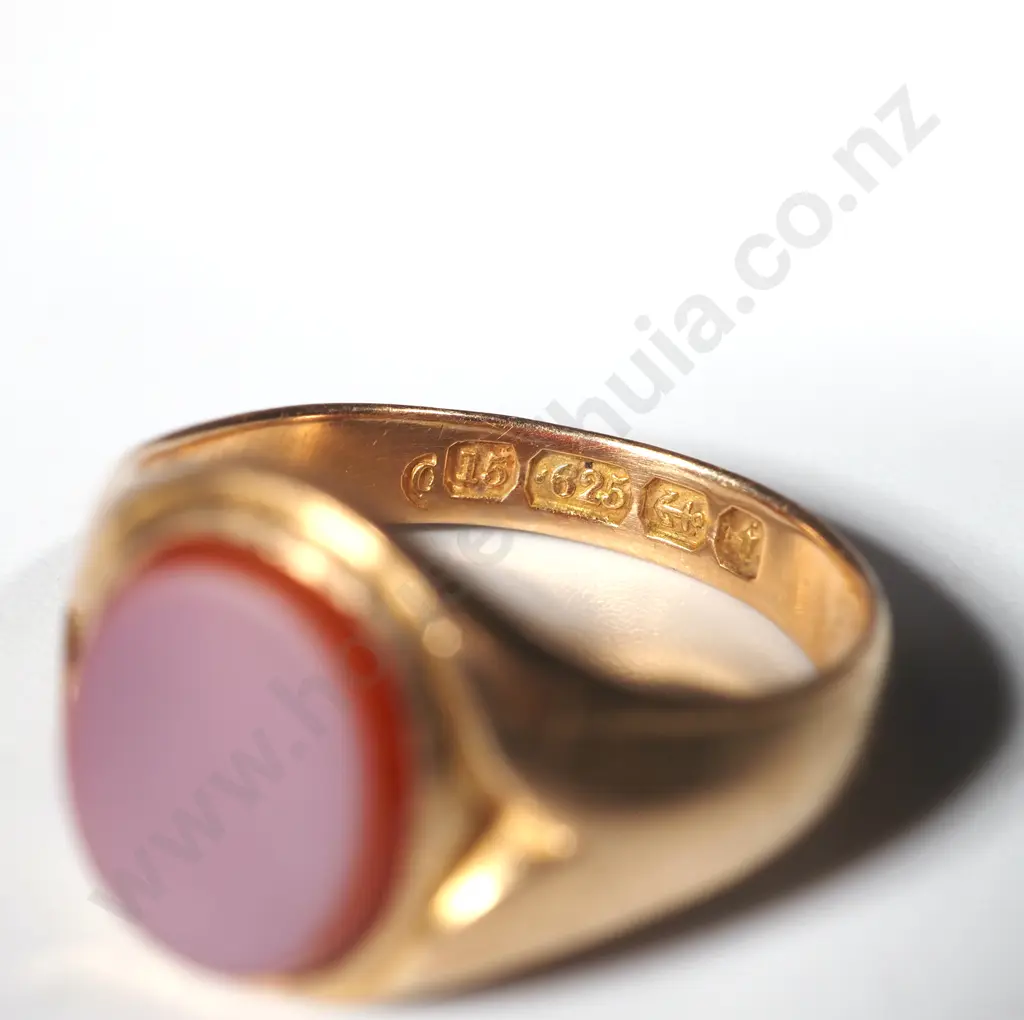 Antique 15ct Gold Carnelian Signet Ring w Crisp English Hallmarks Image 1++