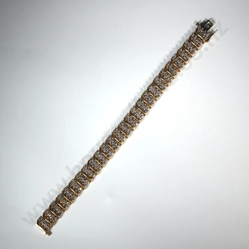 Exquisite 14ct Gold Diamond Tennis Bracelet Valued at $18,500 w 6.48 Carats of Diamonds! Image 1++