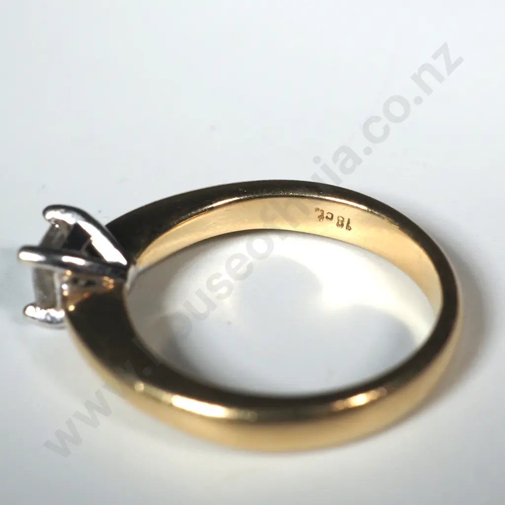 18ct Gold & Half Carat Diamond Ring Valued at $6,600 Image 1++