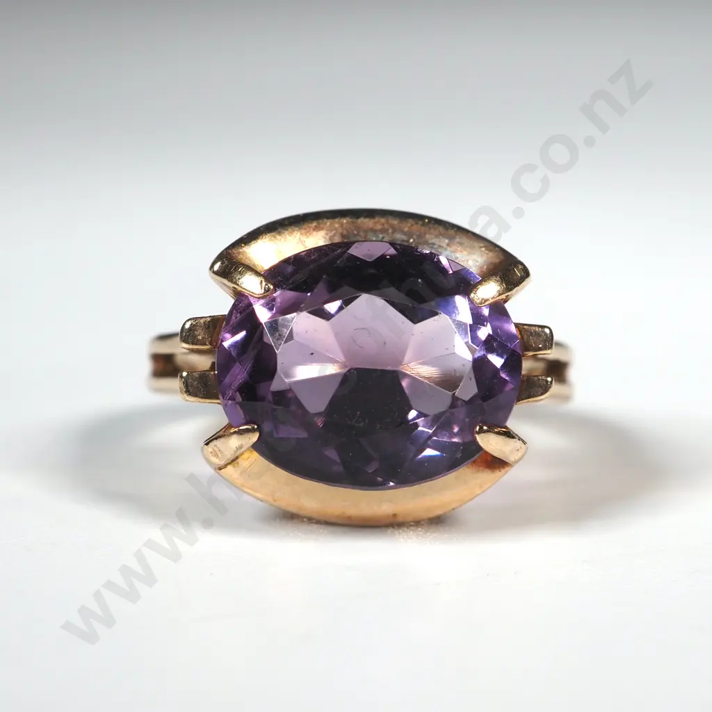 9ct Gold Amethyst Ring Image 1++