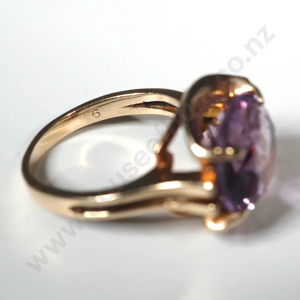 9ct Gold Amethyst Ring Image 1++