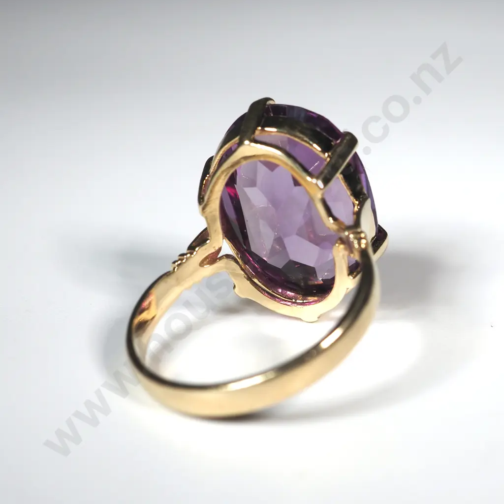 14ct Gold Alexandrite Cocktail Ring - Valued at $2,850.00 Image 1++
