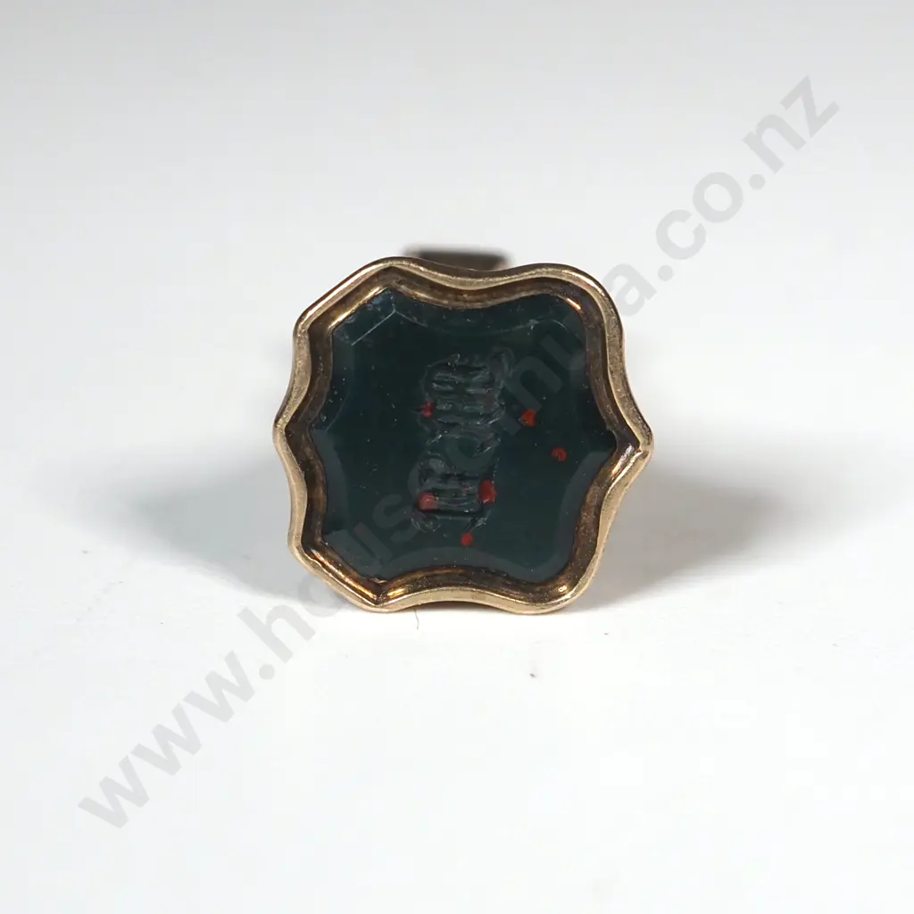 Victorian 9ct gold (tested) bloodstone seal initials MT Image 1++