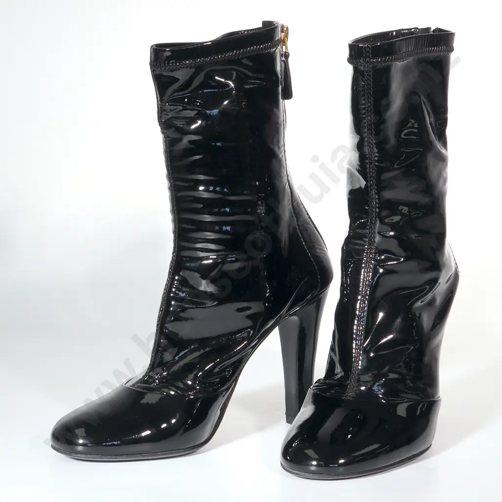 Chanel Patent Leather Booties Size 34C in Individual Chanel Dust Bags  Image 1++