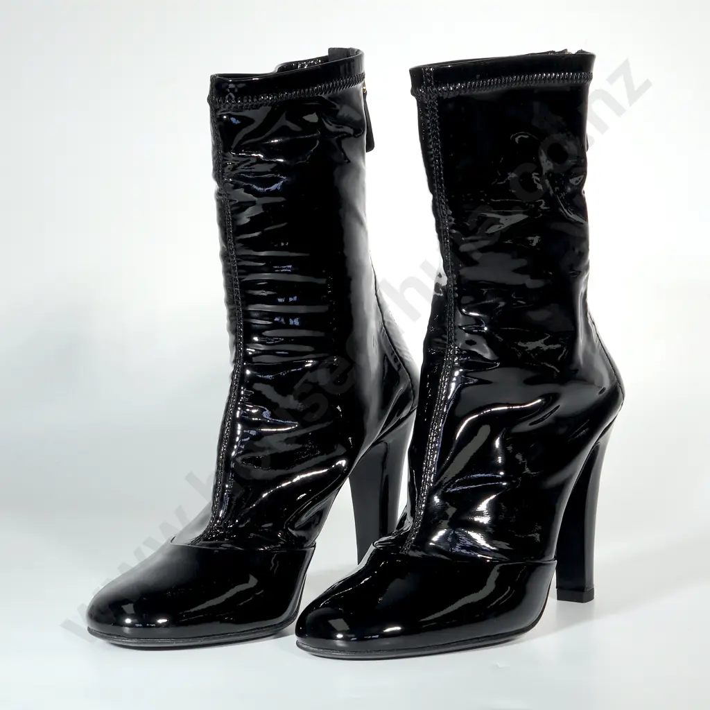 Chanel Patent Leather Booties Size 34C in Individual Chanel Dust Bags  Image 1++