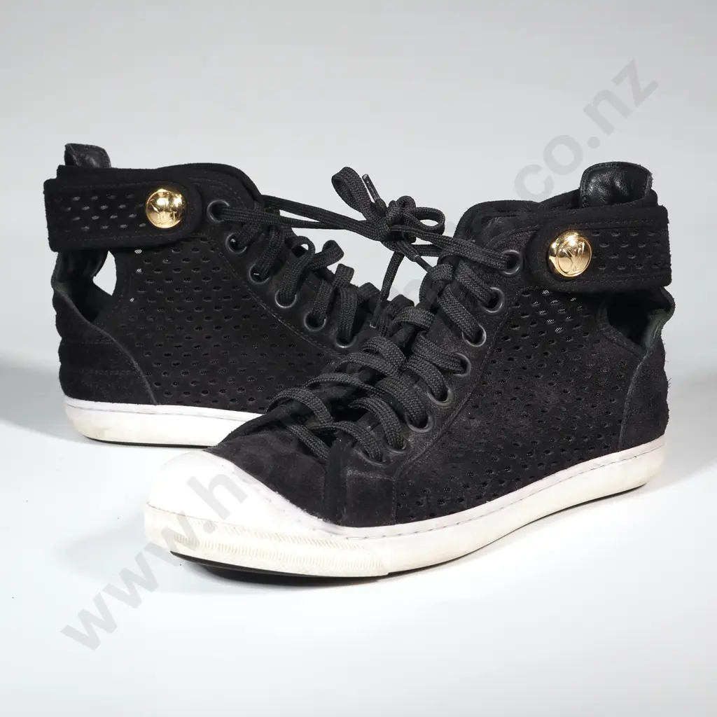 Louis Vuitton Black Laser Cut Suede High Top Sneakers Size 34 1/2  Image 1++