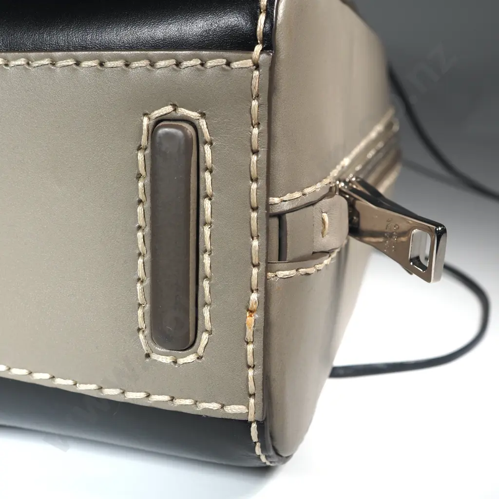 PRADA Tricolor Bauletto Vitello Leather Satchel Image 1++